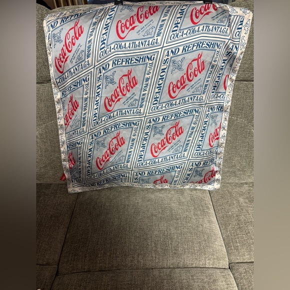 Coca Cola Forever 21 Red and Blue Scarf - Picture 1 of 3